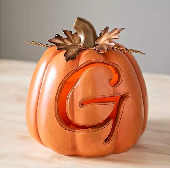Kirklands Other - Kirkland's Pre-Lit Monogram G Pumpkin with Metal Stem
